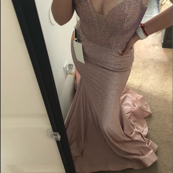 Brand new with tags prom dress - Picture 2 of 4